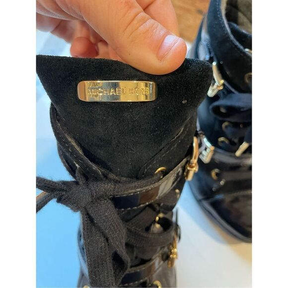 MICHAEL KORS Black Patent LIZZIE Hi High Top Wedge Platform Sneakers Booties 7.5 - Picture 12 of 13